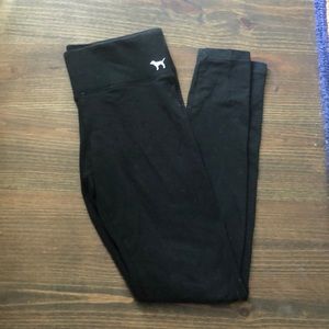 Pink cropped leggings